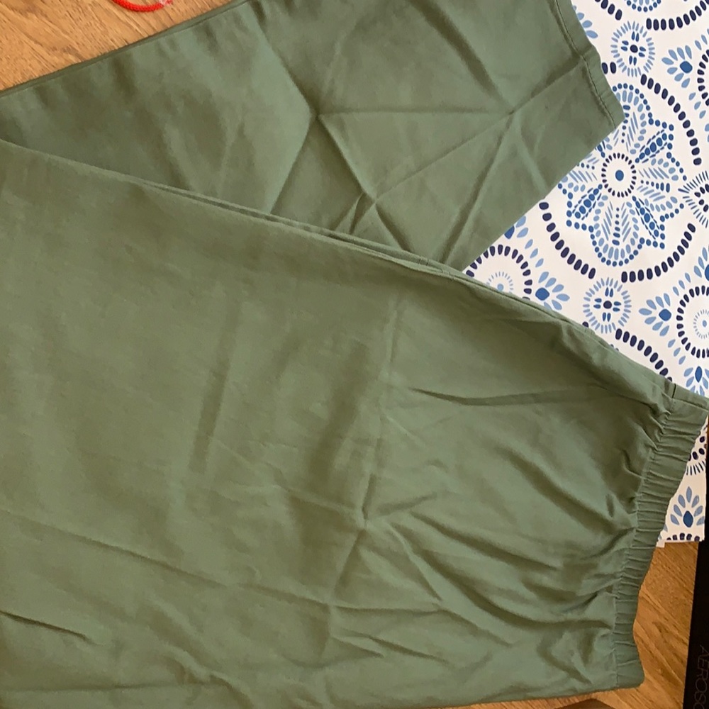Green pull on pants